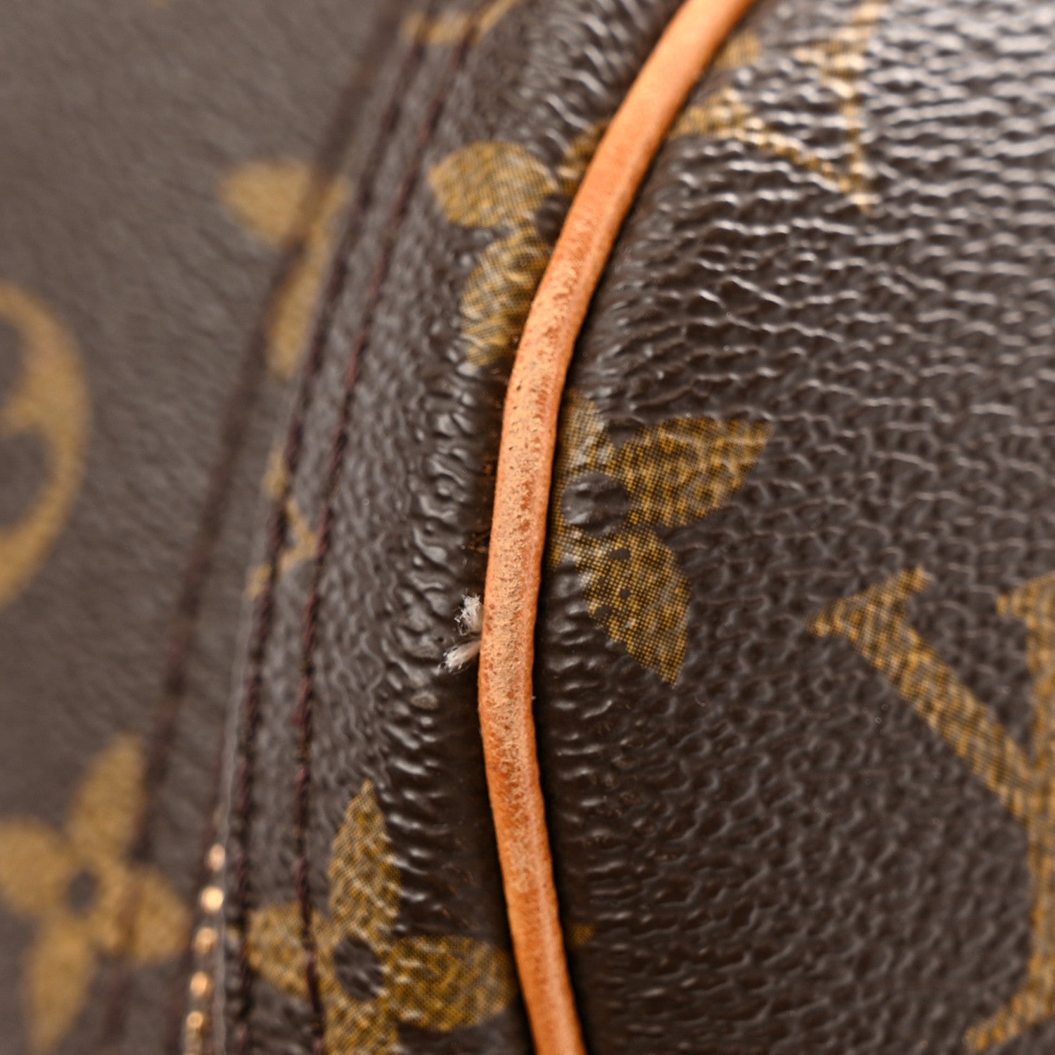 Louis Vuitton Monogram Alize 24 Heures Luggage 12 of 14