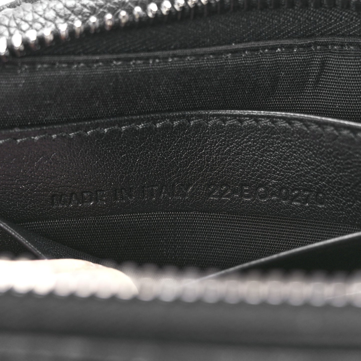 Oblique Pouch Black