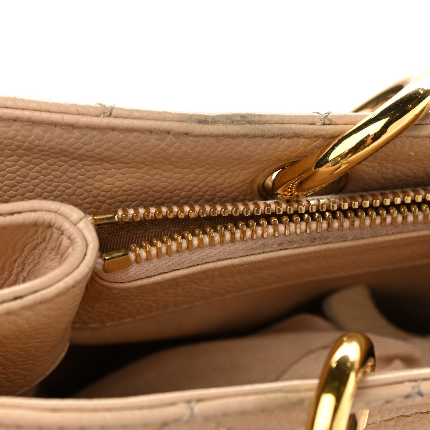 Caviar Quilted Grand Shopping Tote GST Beige Clair