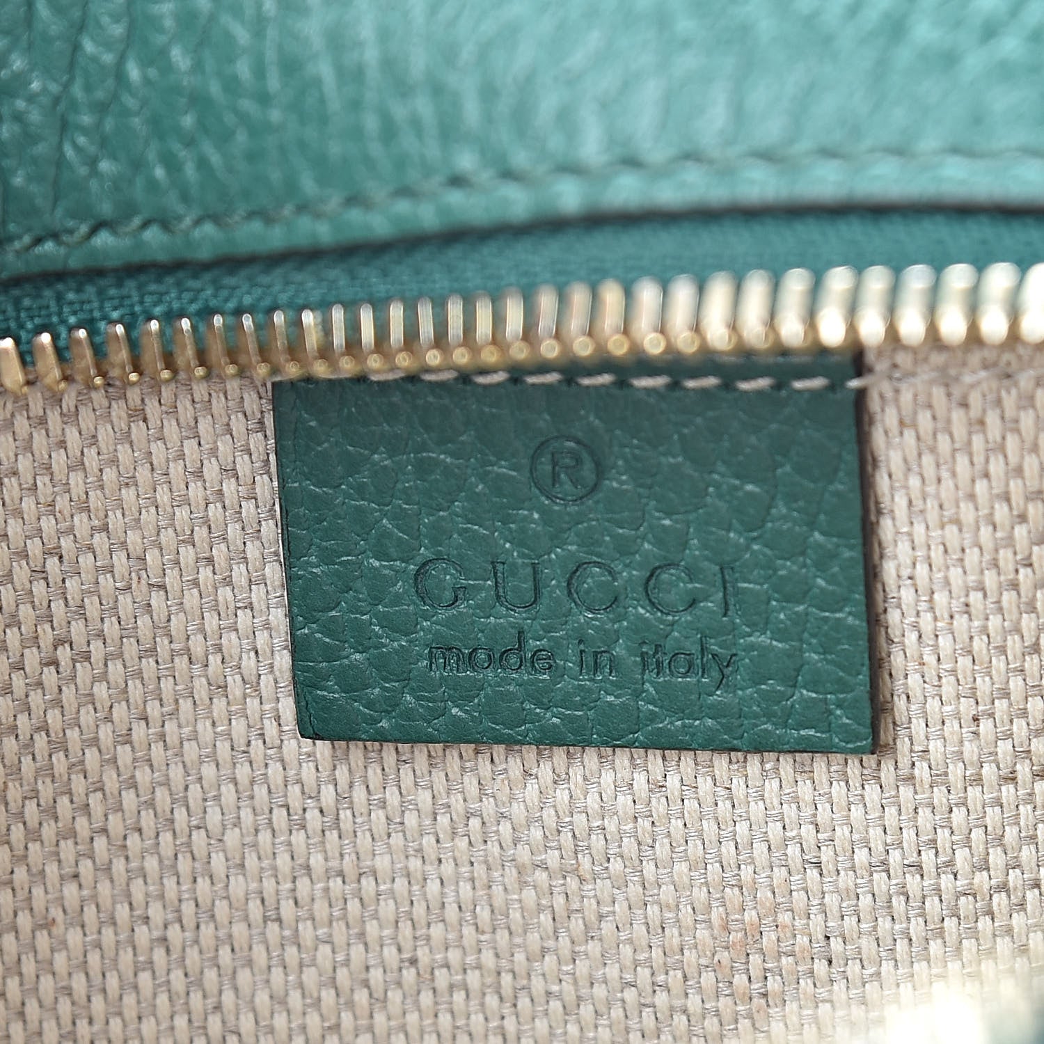 Gucci Pebbled Calfskin Small Soho Disco Bag Emerald Green 6 of 10