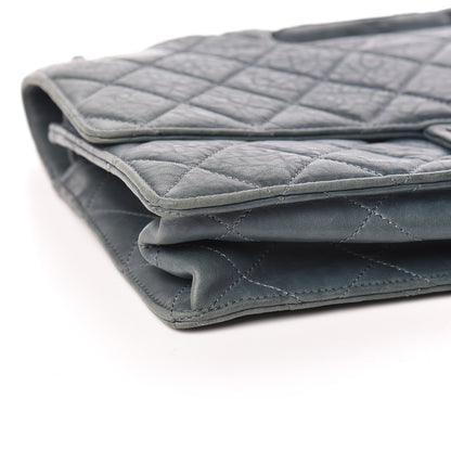 Chanel Washed Lambskin Quilted Maxi Take Away Flap Turquoise 5 of 11