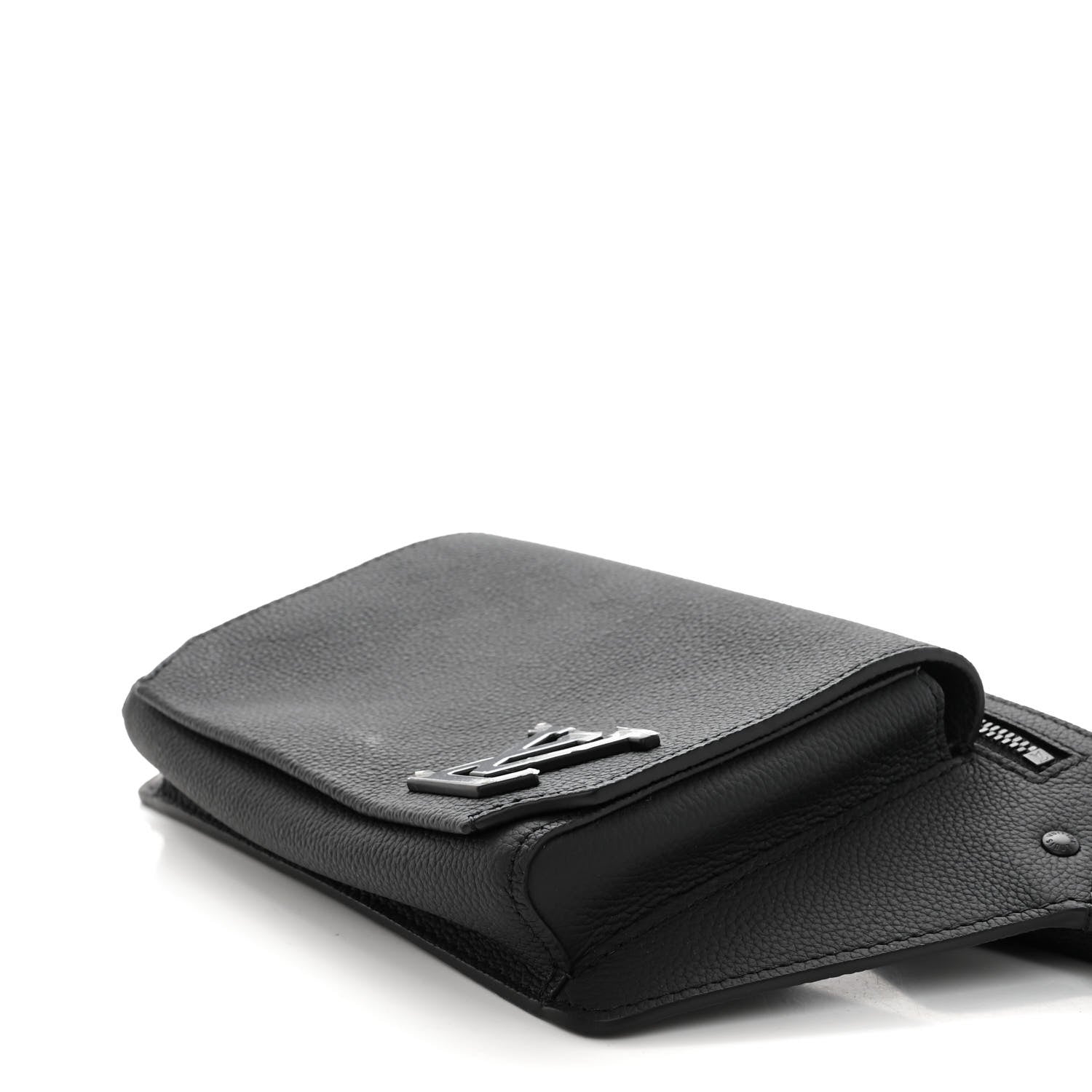 Louis Vuitton Grained Calfskin Aerogram Takeoff Sling Black 9 of 12