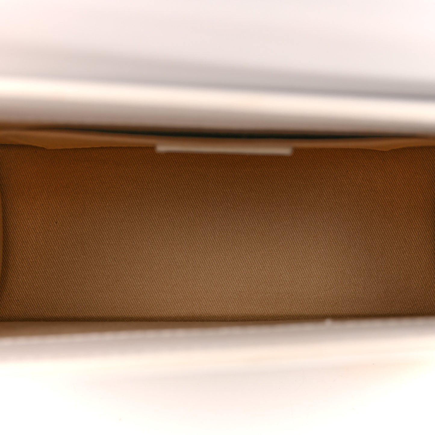 Smooth Calfskin Le Grand Chiquito White