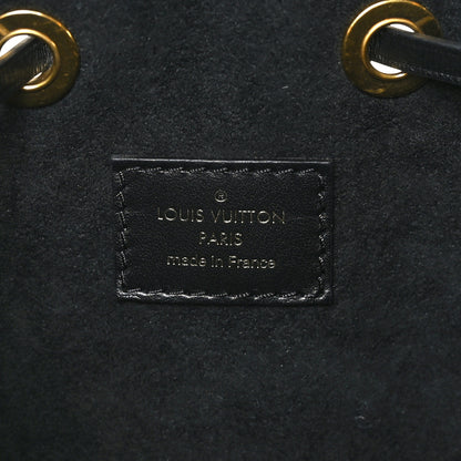Louis Vuitton Empreinte Monogram Giant Broderies Neonoe MM Cream Black 4 of 9