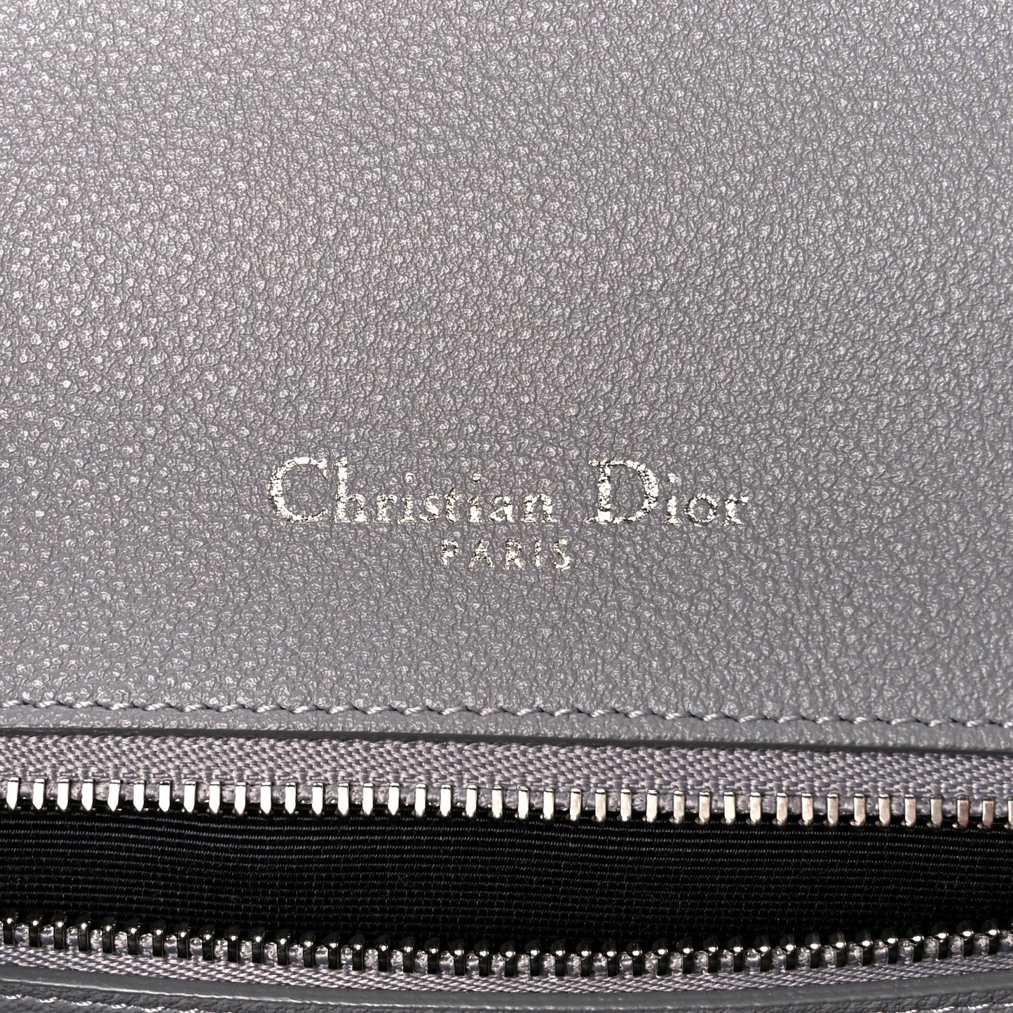 Grained Calfskin Medium Diorama Flap Bag Gris