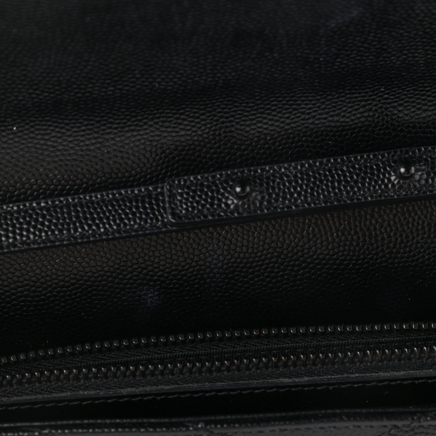 Saint Laurent Grain De Poudre Matelasse Chevron Monogram Chain Wallet Black 11 of 16