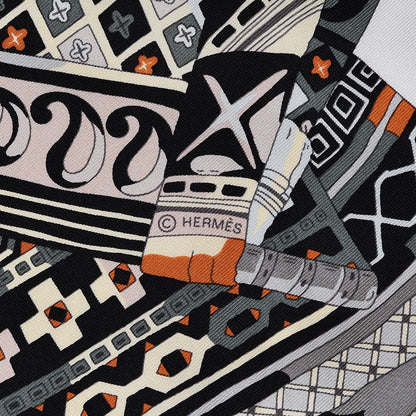 Hermes Silk Voyage En Etoffes Scarf 90 Blanc Vert De Gris Orange 3 of 4