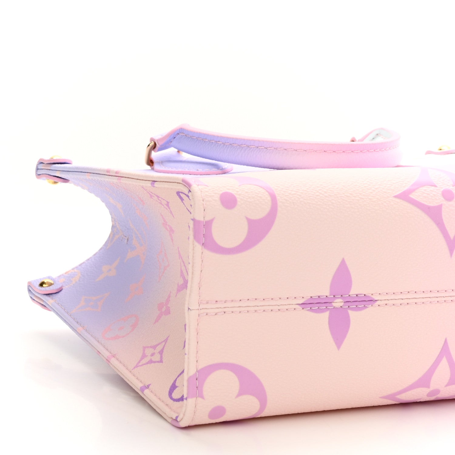 Louis Vuitton Monogram Giant Spring In The City Onthego PM Sunrise Pastel 8 of 9