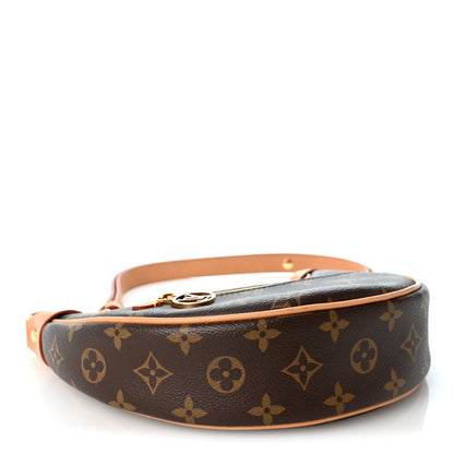 Louis Vuitton Monogram Loop 4 of 9
