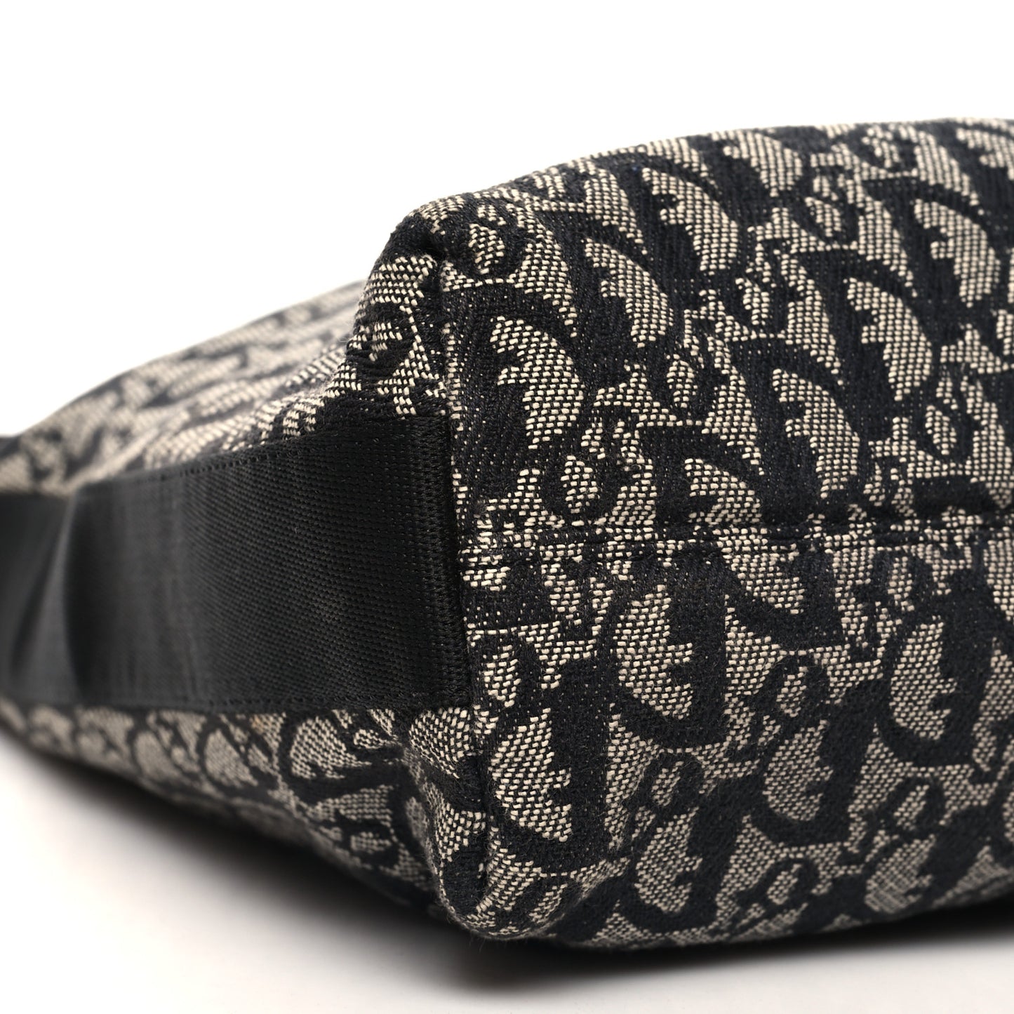 Monogram Messenger Black