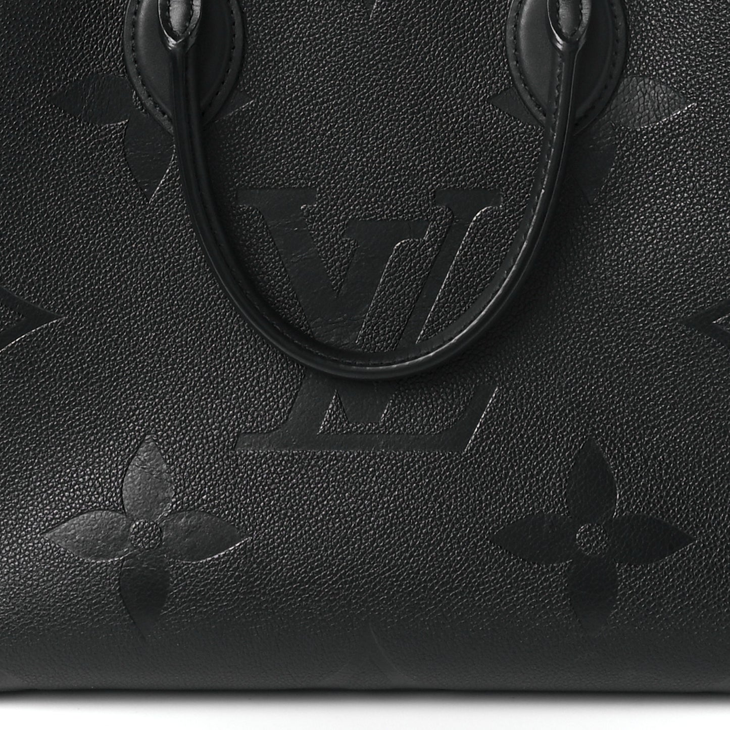 Empreinte Monogram Giant Onthego MM Black