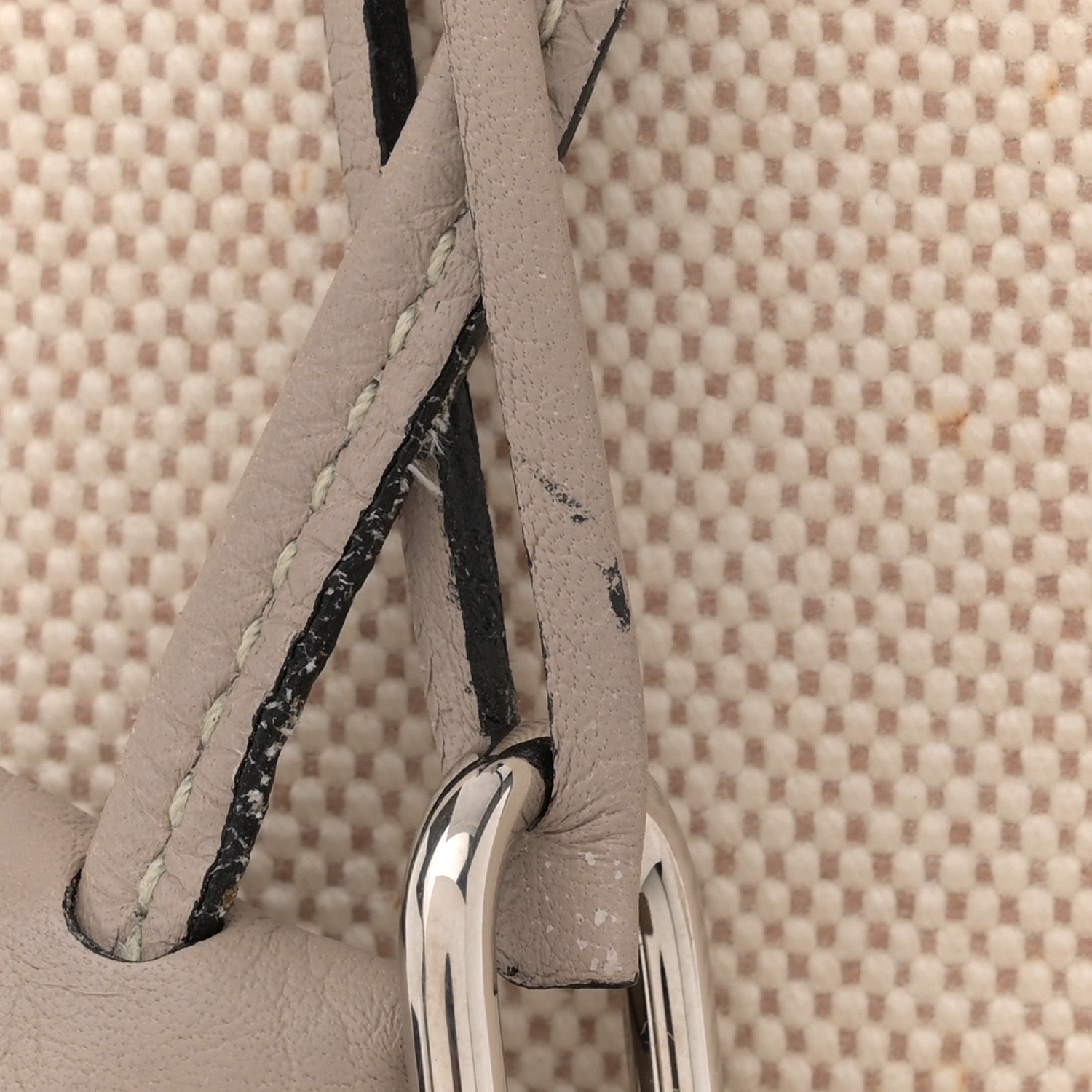 Hermes Toile Taurillon Clemence Victoria II 43 Ecru Gris Tourterelle 11 of 13
