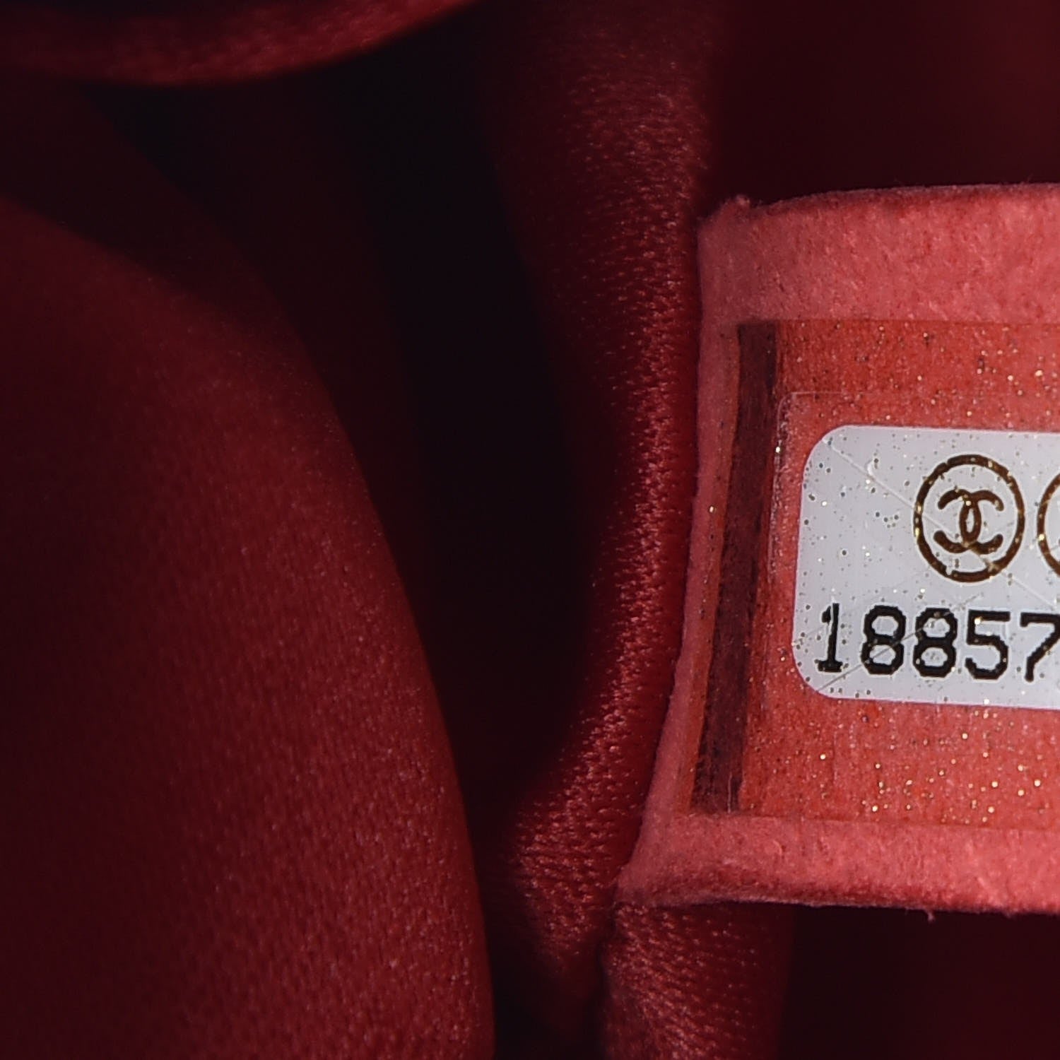 Chanel Lambskin Quilted Hobo Red 8 of 8