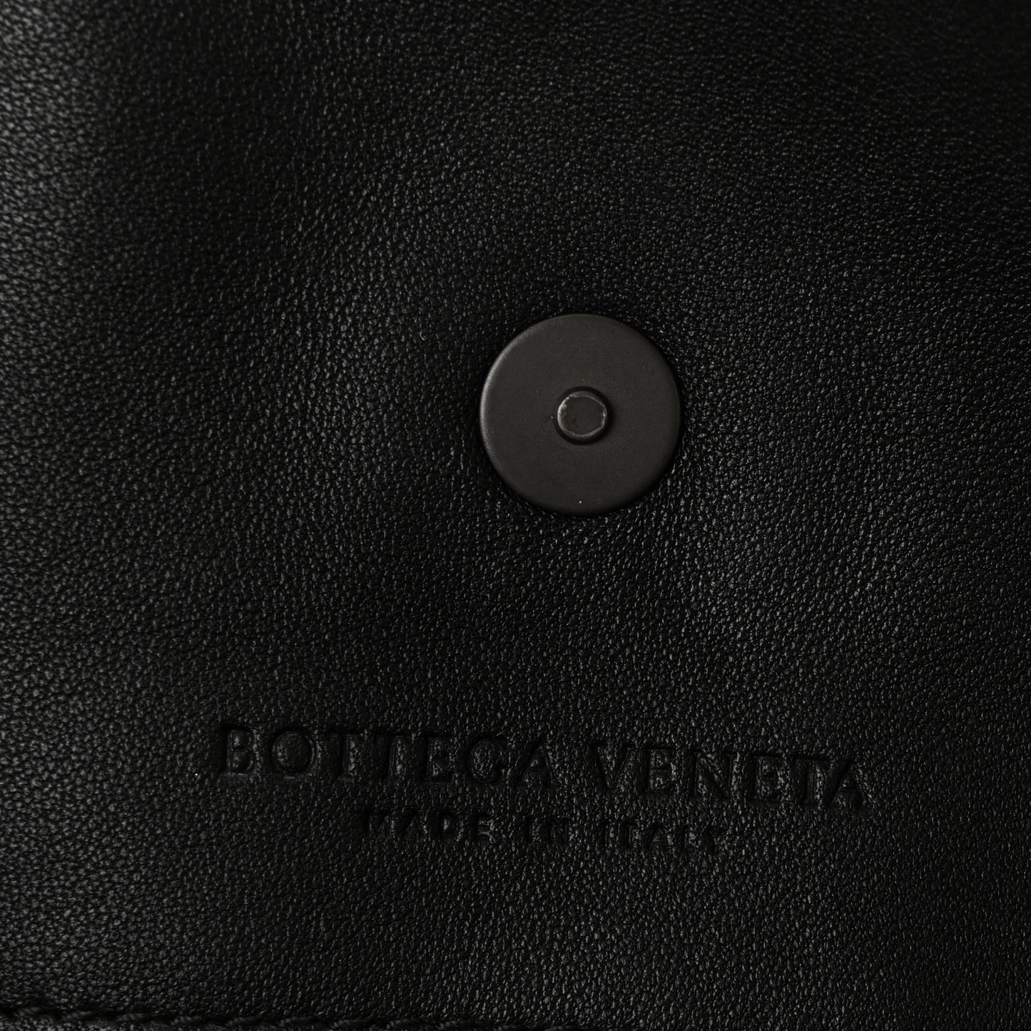 Nappa Intrecciato Medium Classic Chain Strap Tote Black