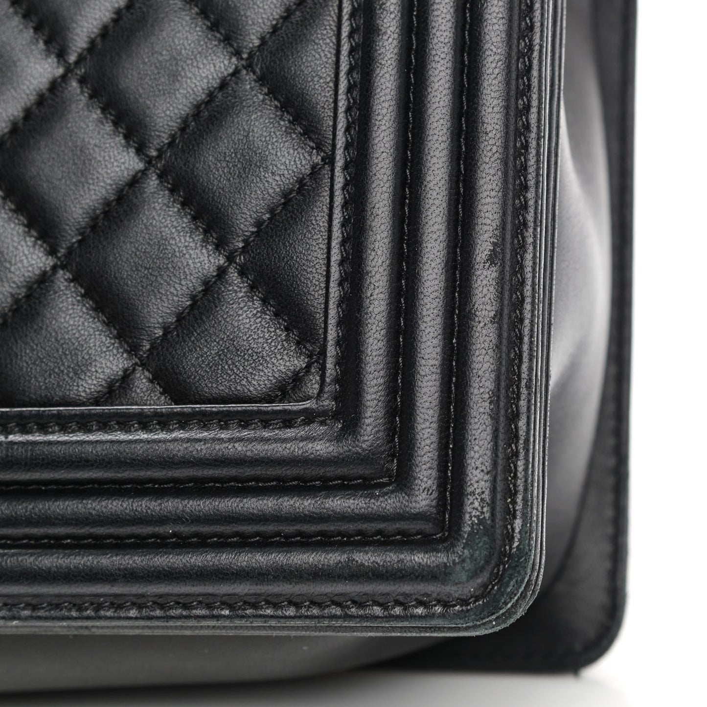 Lambskin Quilted New Medium Boy Flap Black