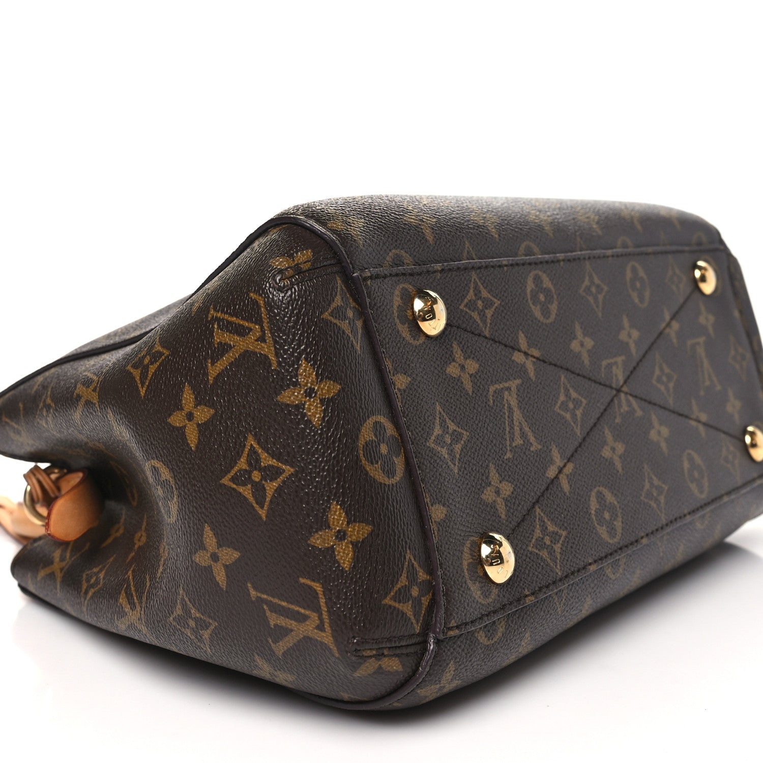 Louis Vuitton Monogram Montaigne MM 8 of 9