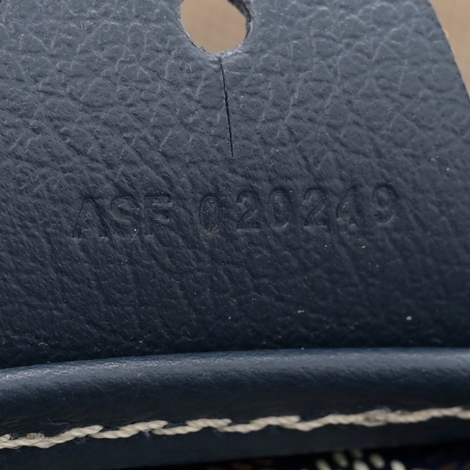 Goyard Goyardine Artois MM Navy 7 of 10