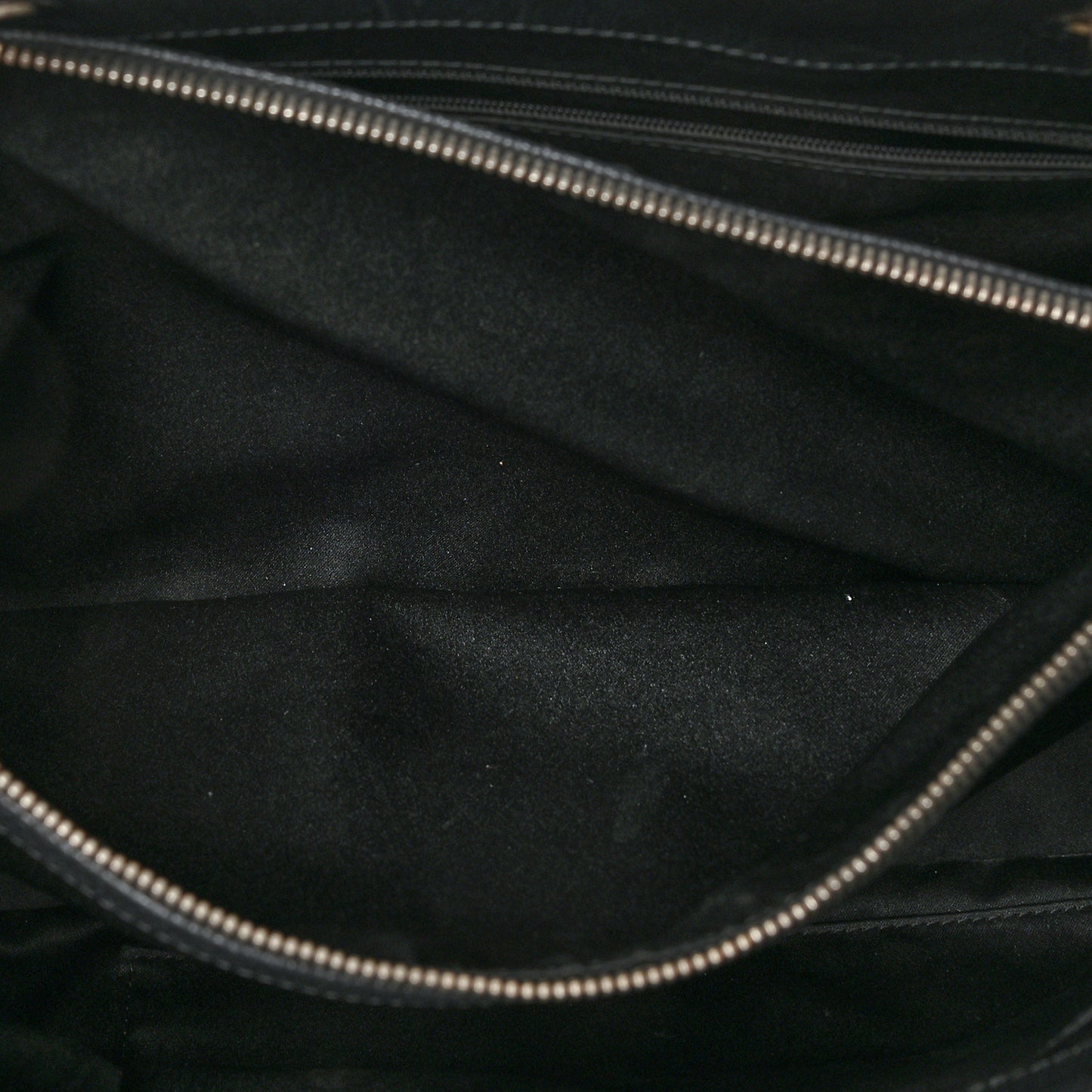 Caviar Quilted XL Grand Shopping Tote GST Black