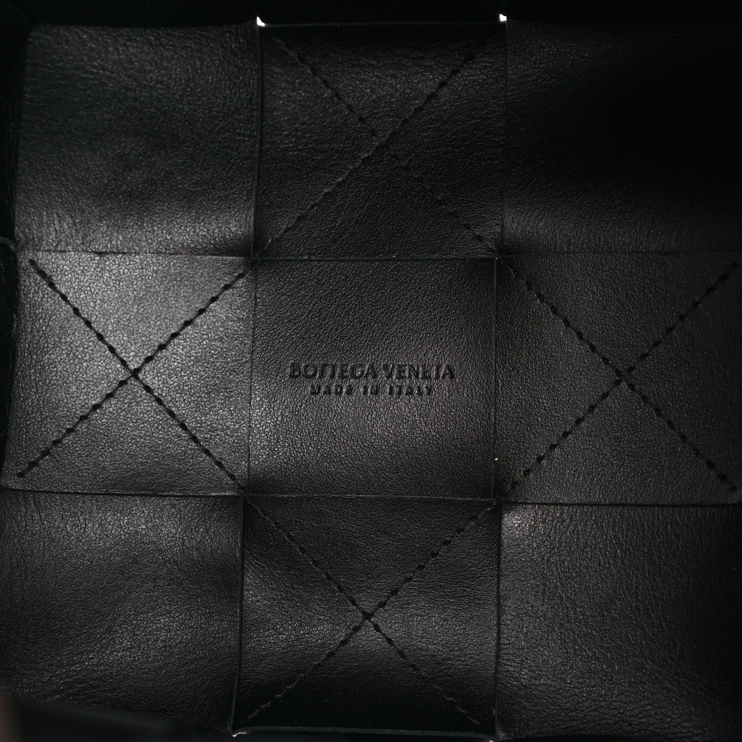 Bottega Veneta Nappa Maxi Intrecciato Small Cassette Bucket Bag Black 5 of 11