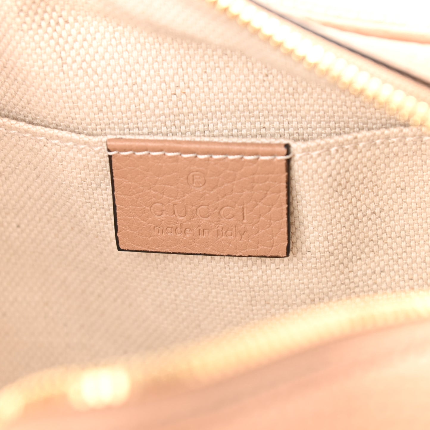 Pebbled Calfskin Small Soho Disco Bag Camelia