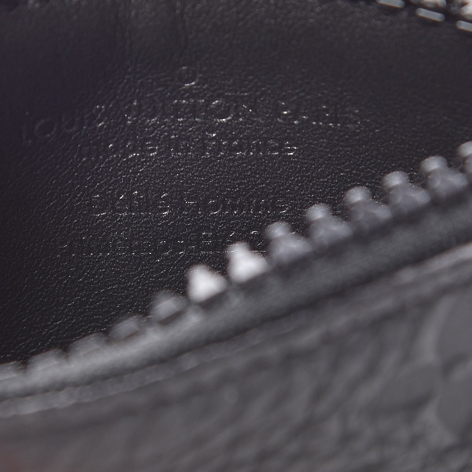 Louis Vuitton Taurillon Monogram Solar Ray Key Pouch Black 6 of 7
