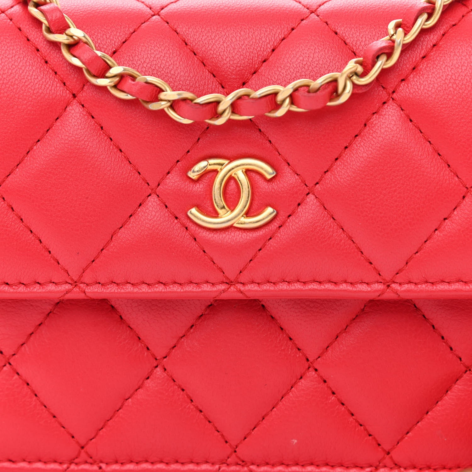 Chanel Lambskin Quilted Pearl Crush Clutch With Chain Red 9 of 12