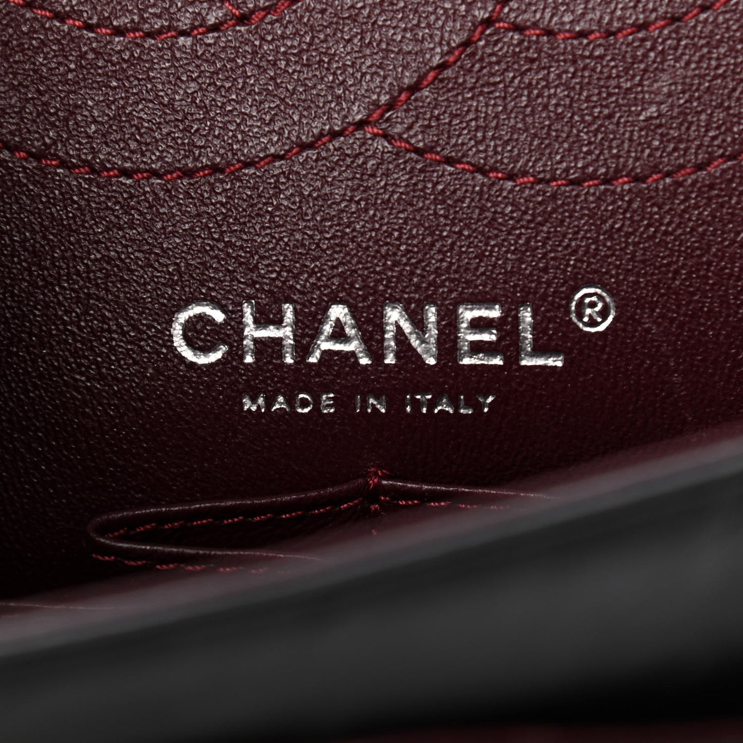 Aged Calfskin Chevron Quilted 2.55 Reissue 225 Flap So Black