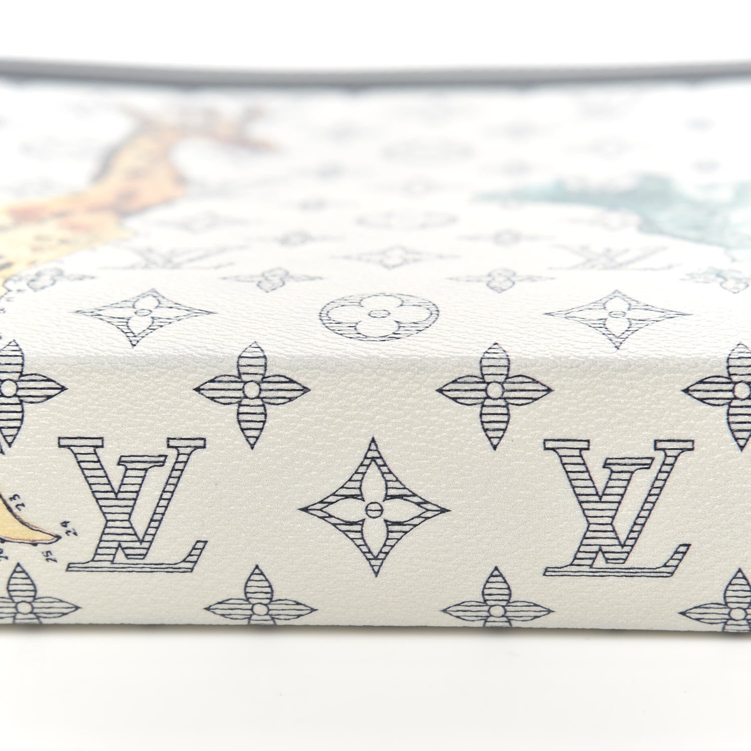 Louis Vuitton Savane Monogram Chapman Pochette Voyage GM Dune 8 of 10