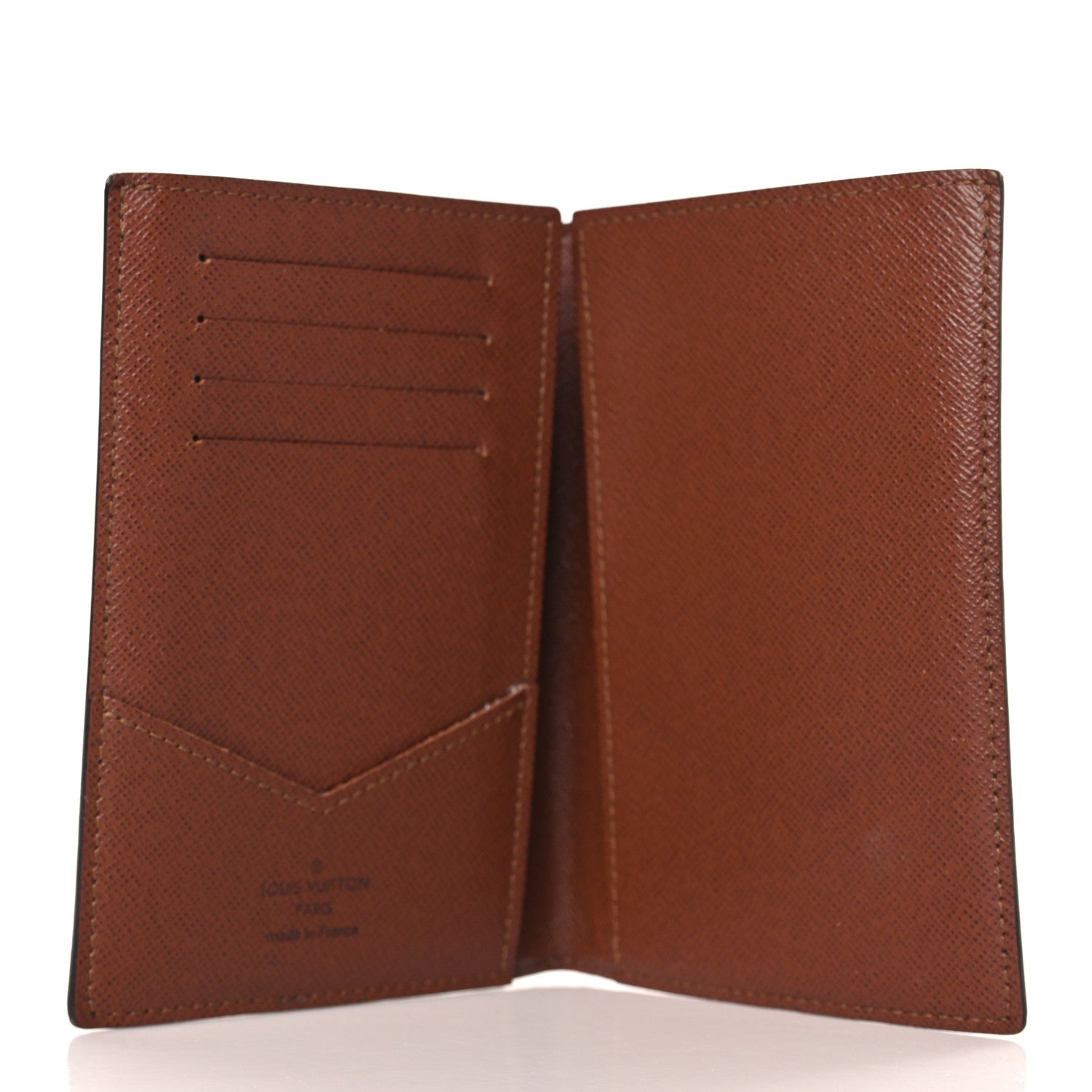 Louis Vuitton Monogram Passport Cover 5 of 6