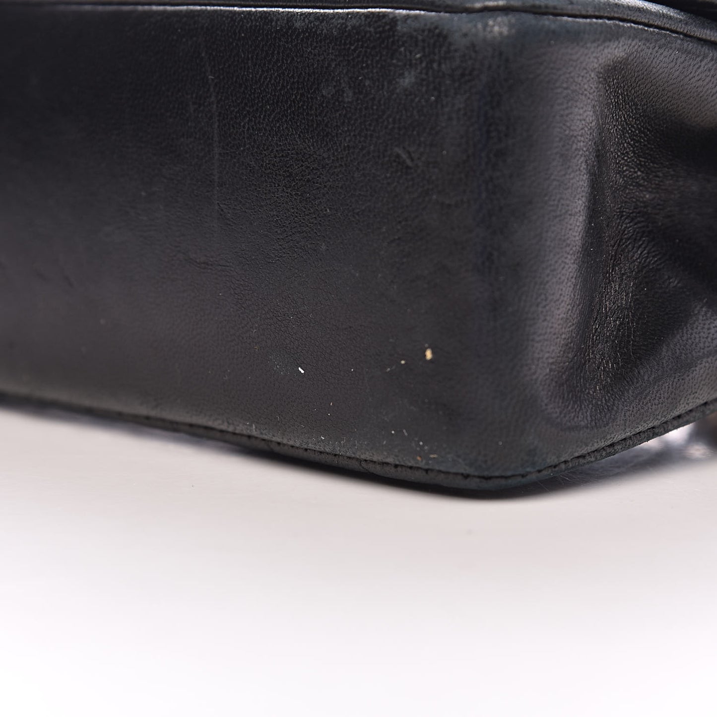 Lambskin Horizontal Vertical Quilted Small Single Flap Black