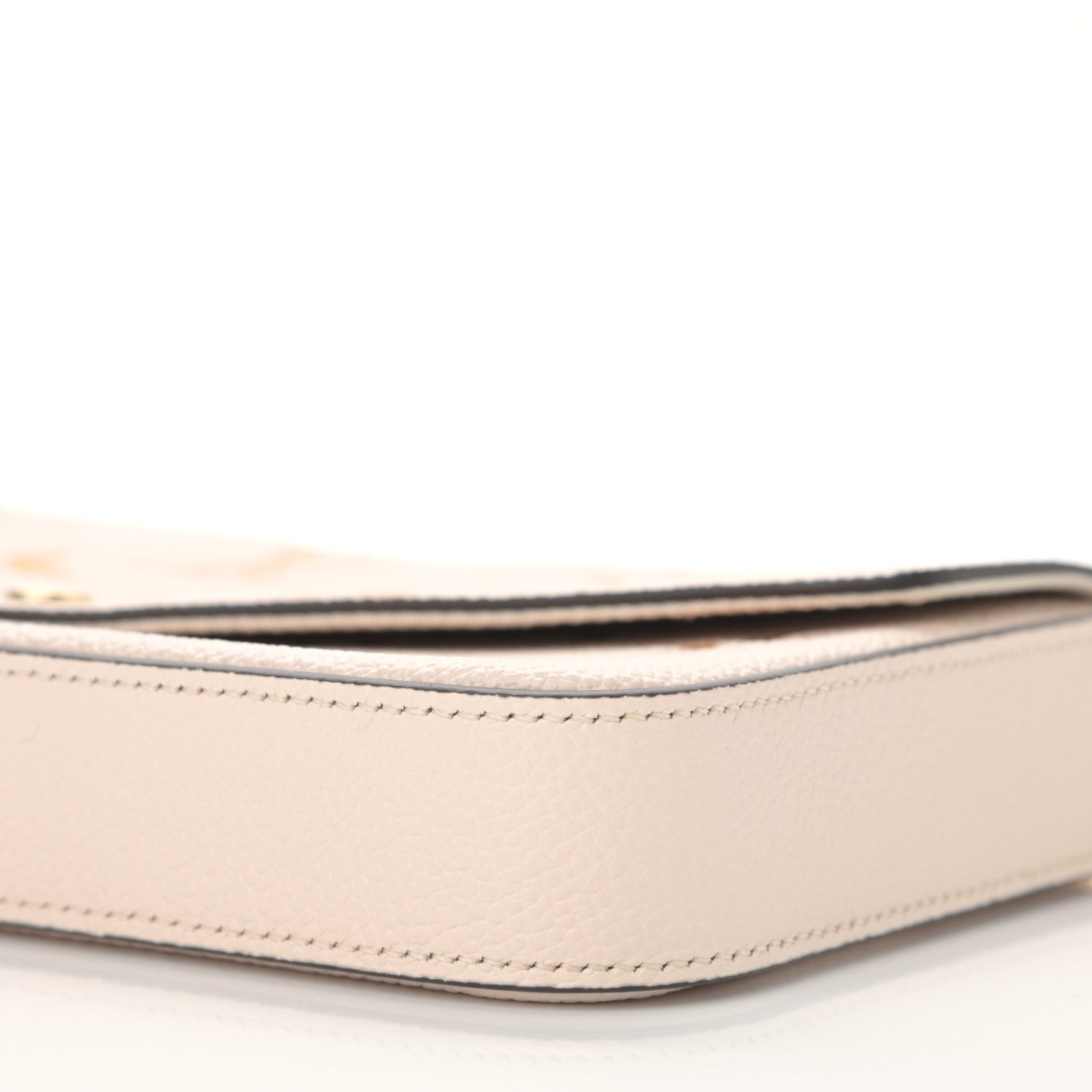 Louis Vuitton Empreinte Monogram Giant By The Pool Felicie Pochette Chain Wallet Cream Saffron 10 of 13
