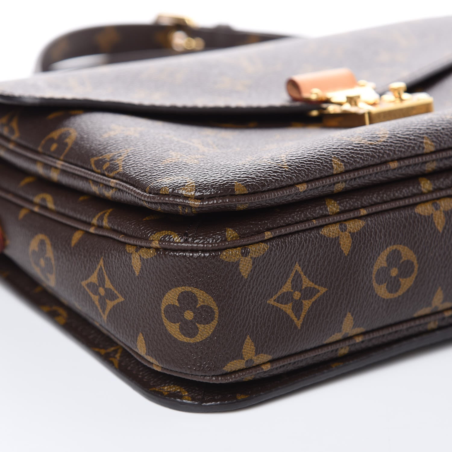 Louis Vuitton Monogram Pochette Metis 7 of 8