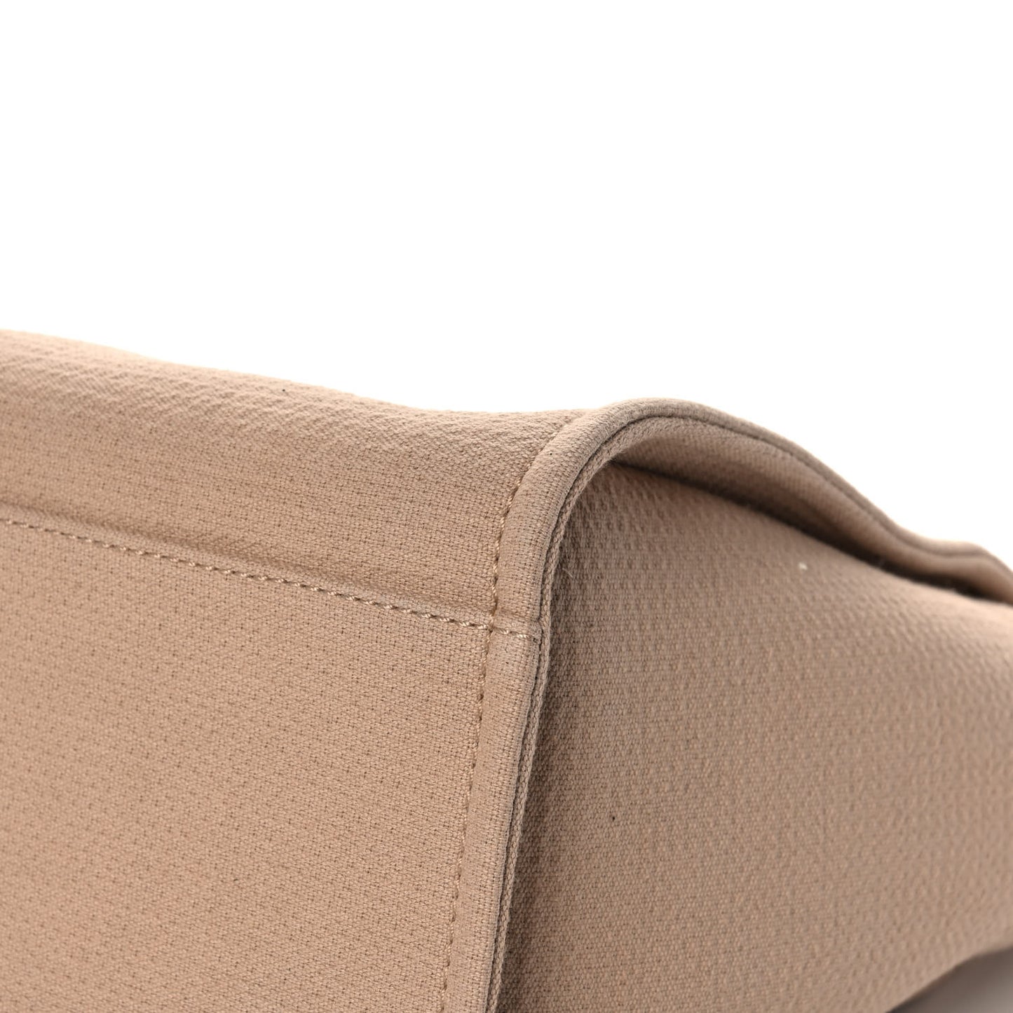 Mixed Fibers Medium Deauville Tote Beige