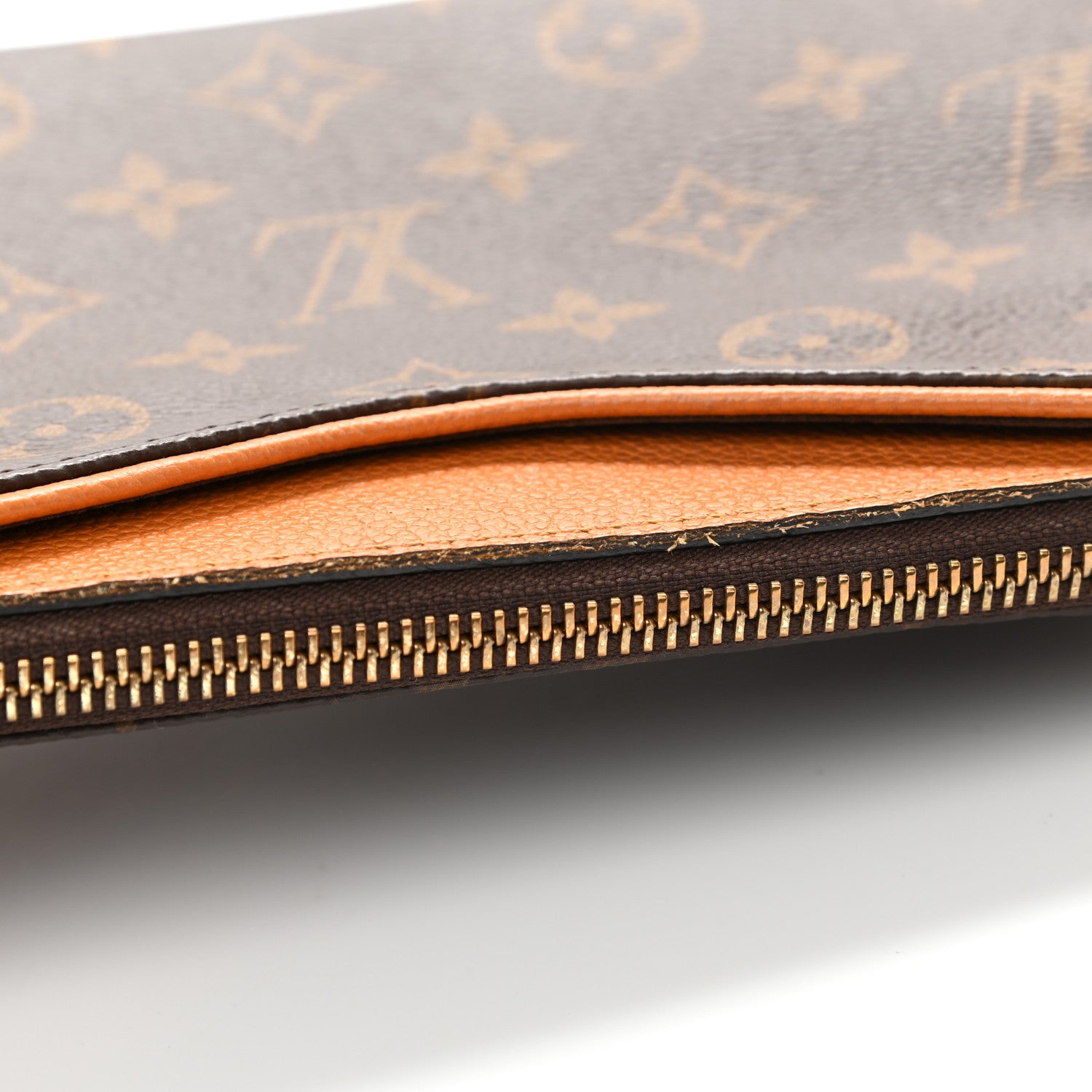 Louis Vuitton Monogram Pallas Clutch Saffron 21 of 25
