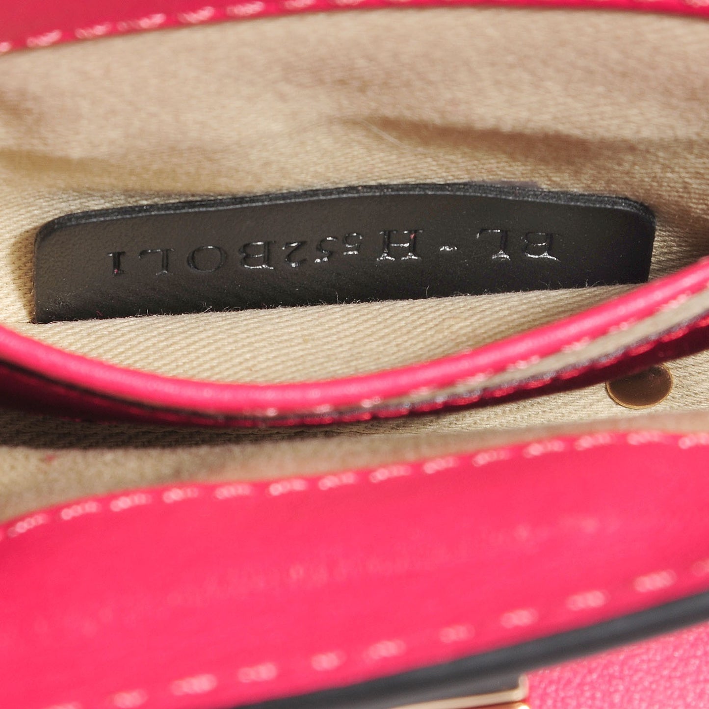 Vitello Small Rockstud Chain Strap Shoulder Bag Raspberry