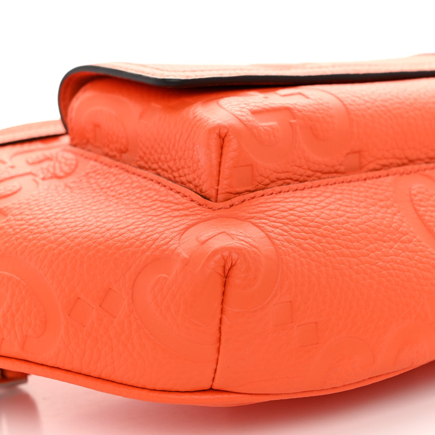 Gucci Piuma Calfskin Jumbo GG Embossed Pocket Belt Bag Good Orange 8 of 9