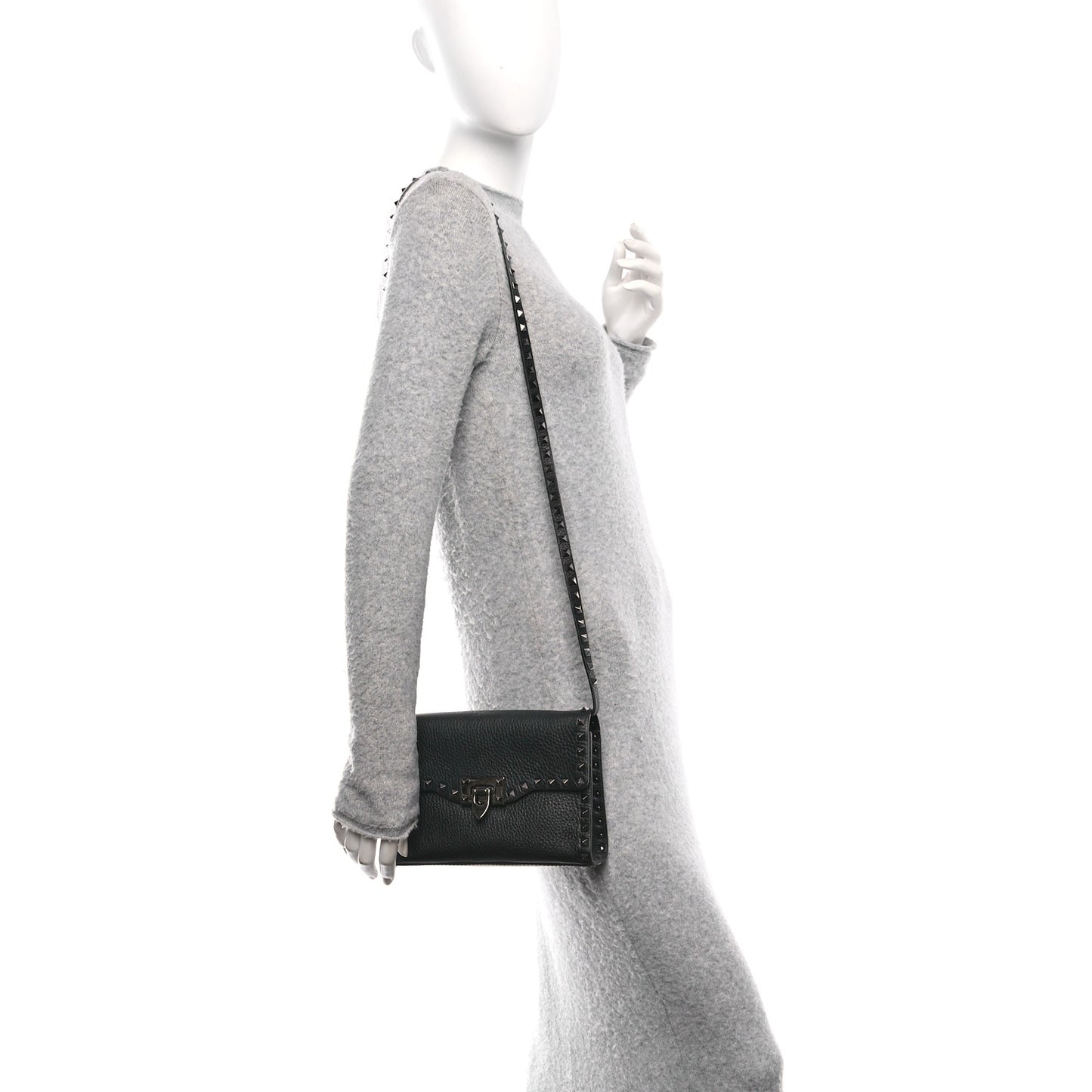 Pebbled Calfskin Monochrome Medium Rockstud Flip Lock Crossbody Bag Black