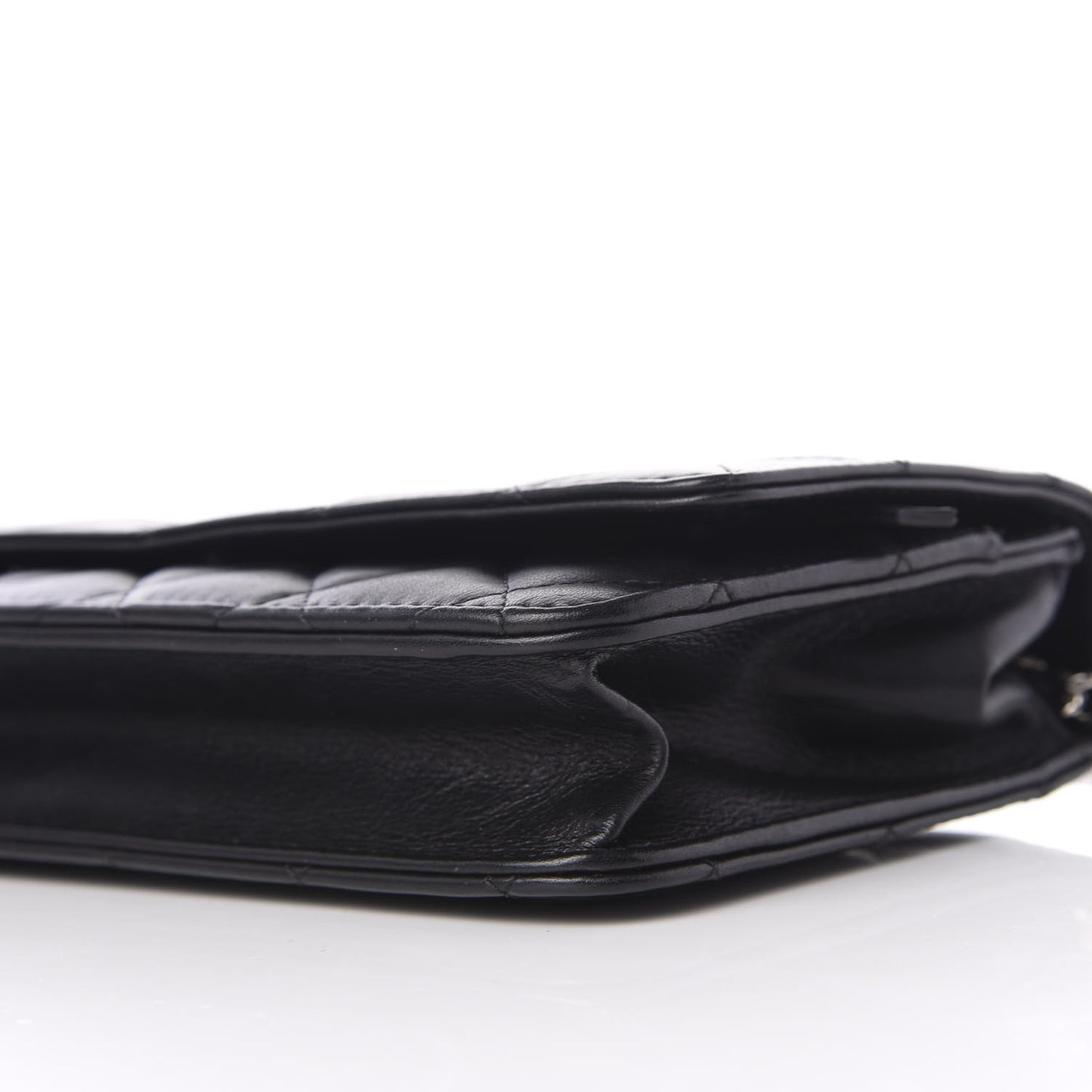 Calfskin Quilted Wallet On Chain WOC Black