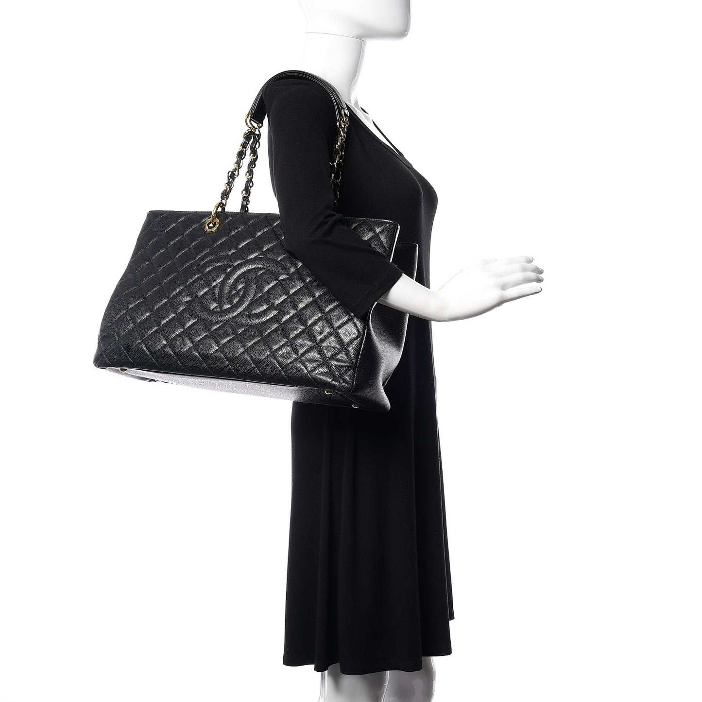 Caviar Quilted XL Grand Shopping Tote GST Black
