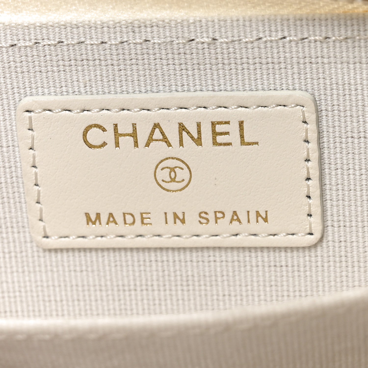 Chanel Caviar Quilted Zip Coin Purse White 6 of 8