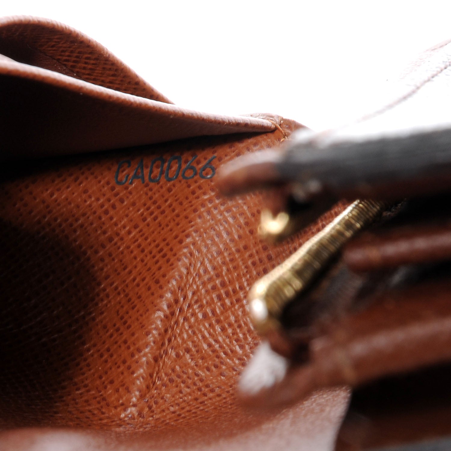 Louis Vuitton Monogram Porte-Monnaie Tresor Wallet 7 of 9
