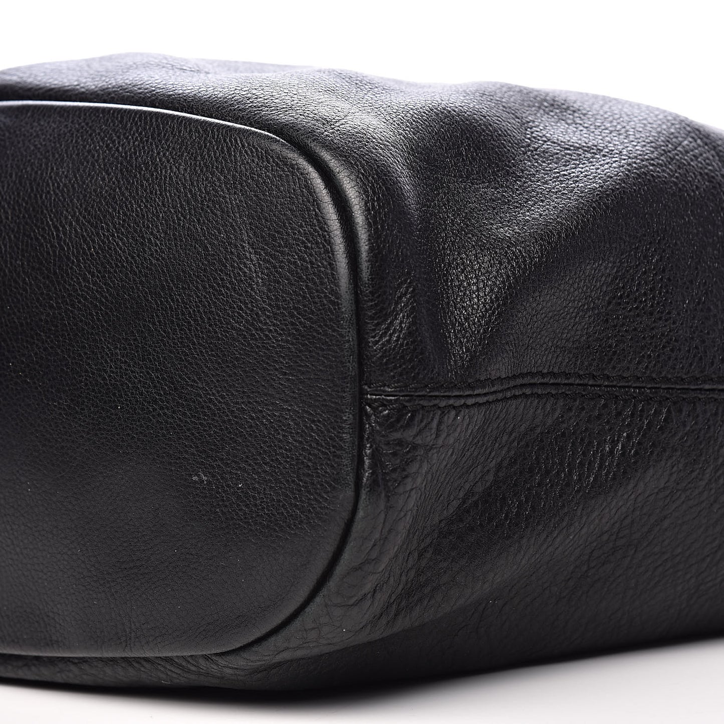Waxed Calfskin Medium Nightingale Black