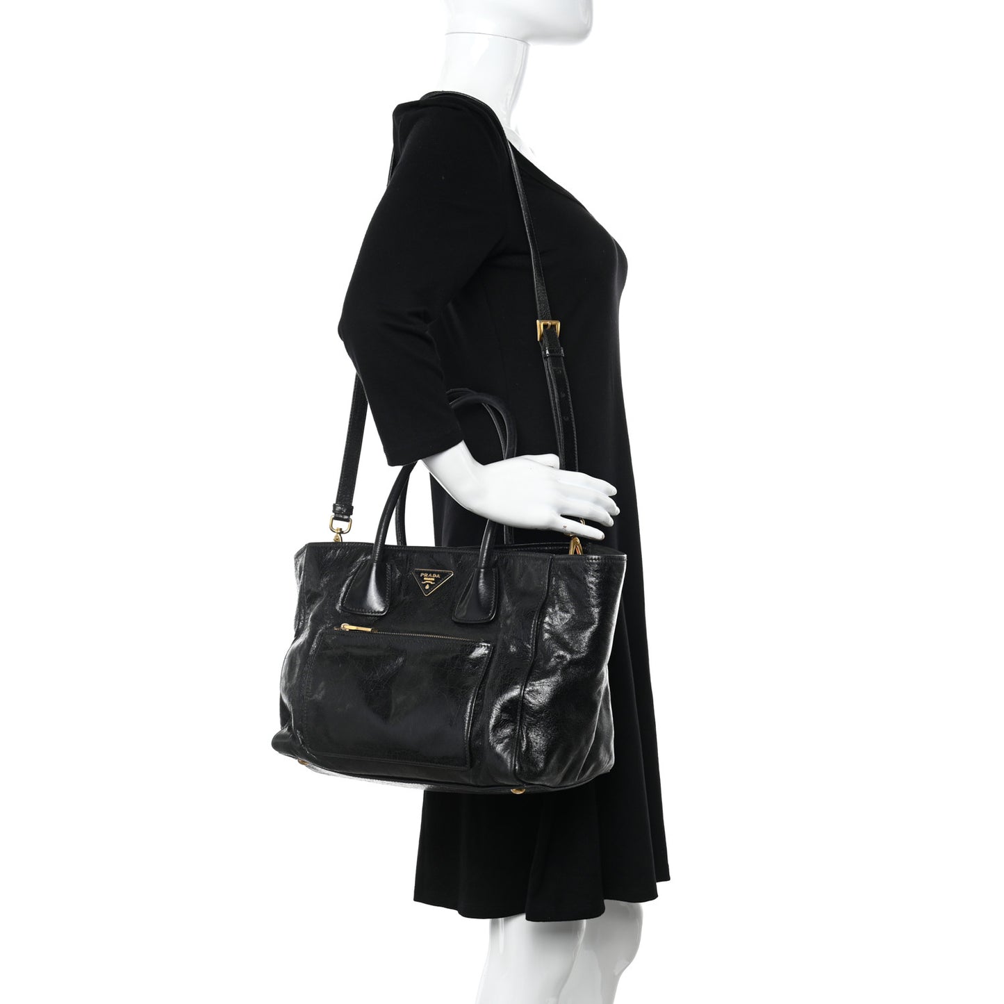 Vitello Shine Tote Black