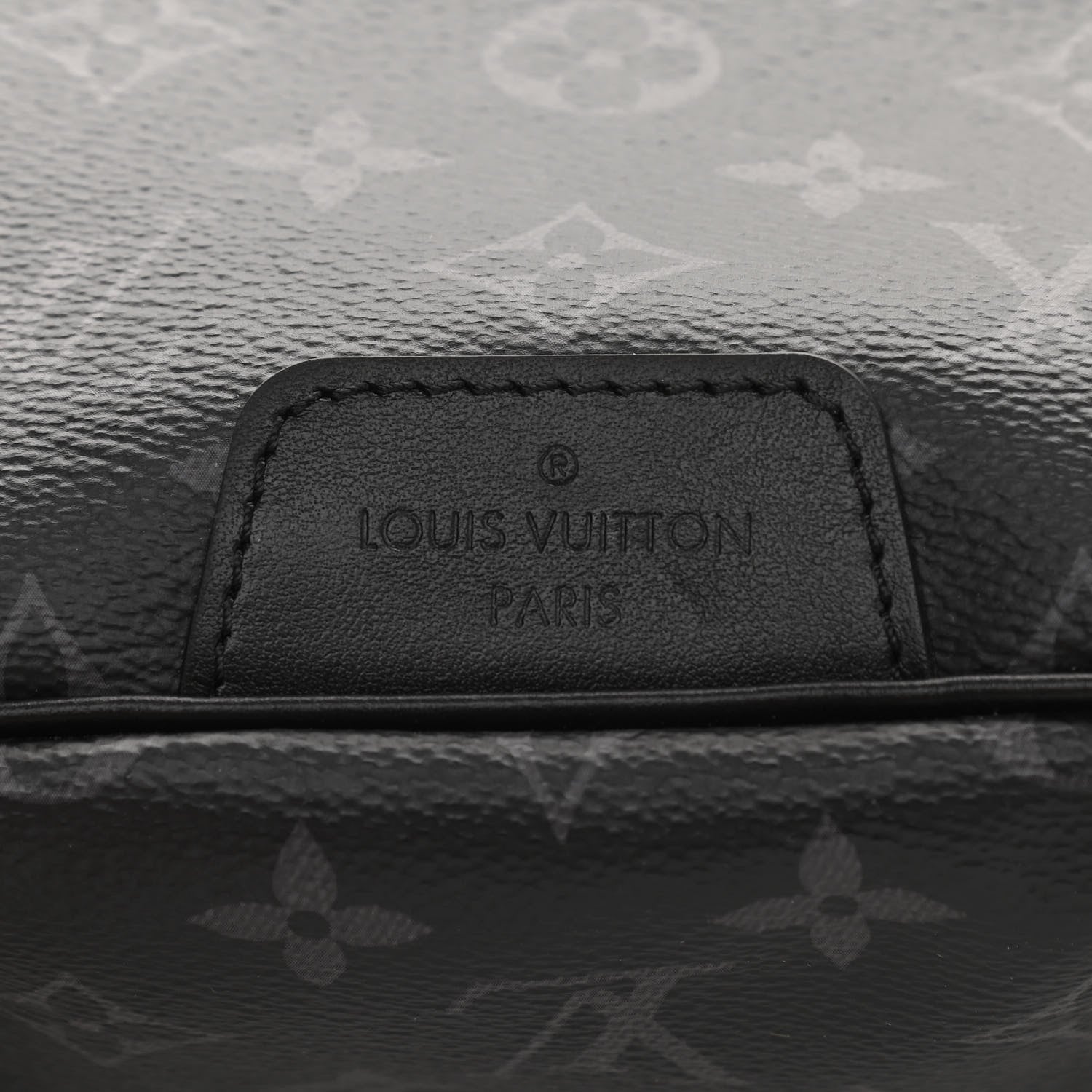 Louis Vuitton Monogram Eclipse Discovery Bumbag 7 of 9