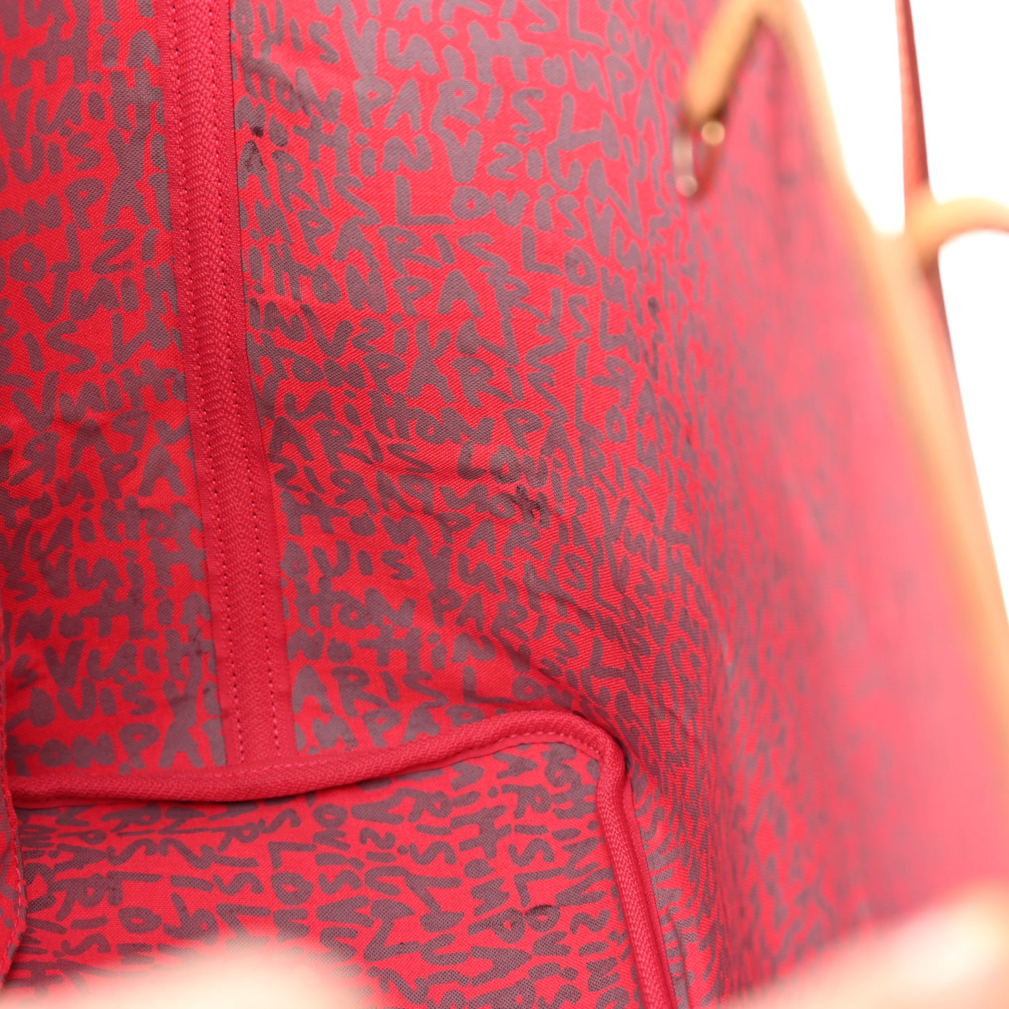 Monogram Graffiti Neverfull GM Fuchsia