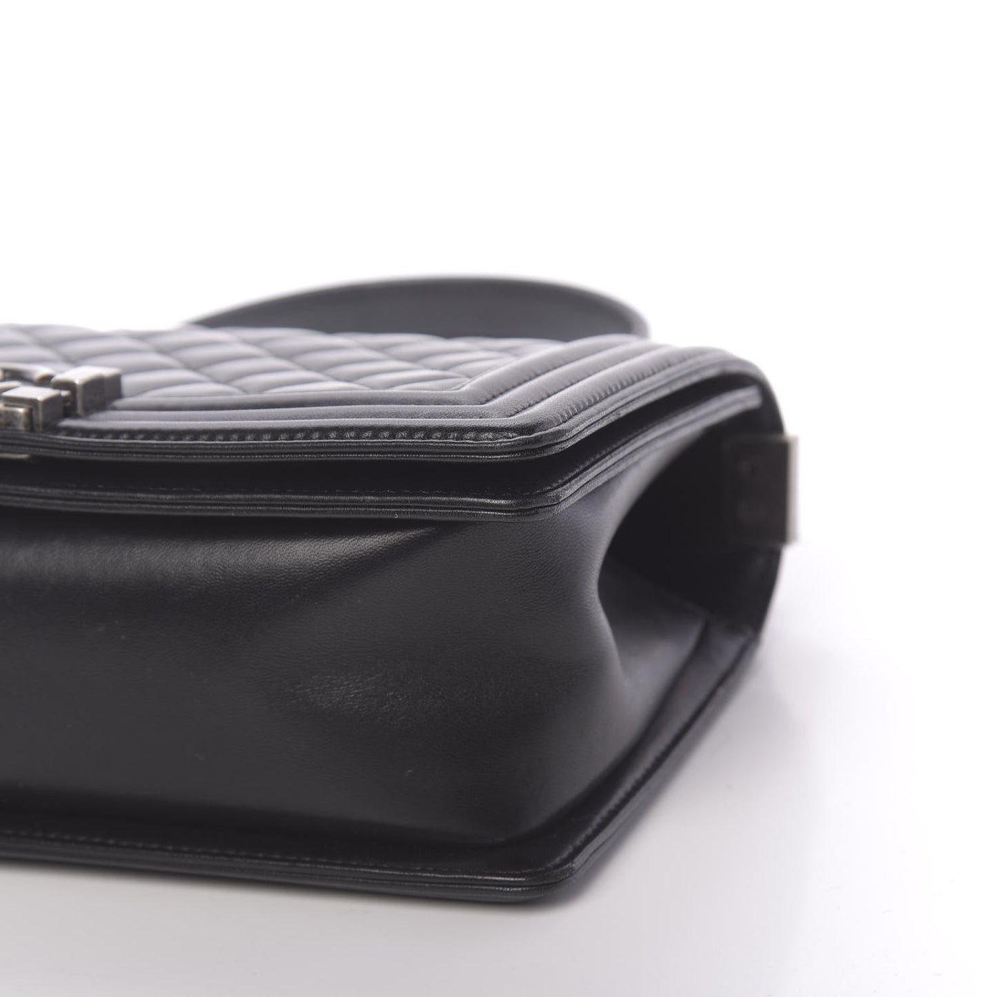 Calfskin Quilted Medium Boy Flap Black