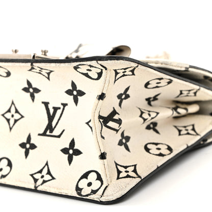 Louis Vuitton Vernis Epi Monogram Wynwood Black White 9 of 9