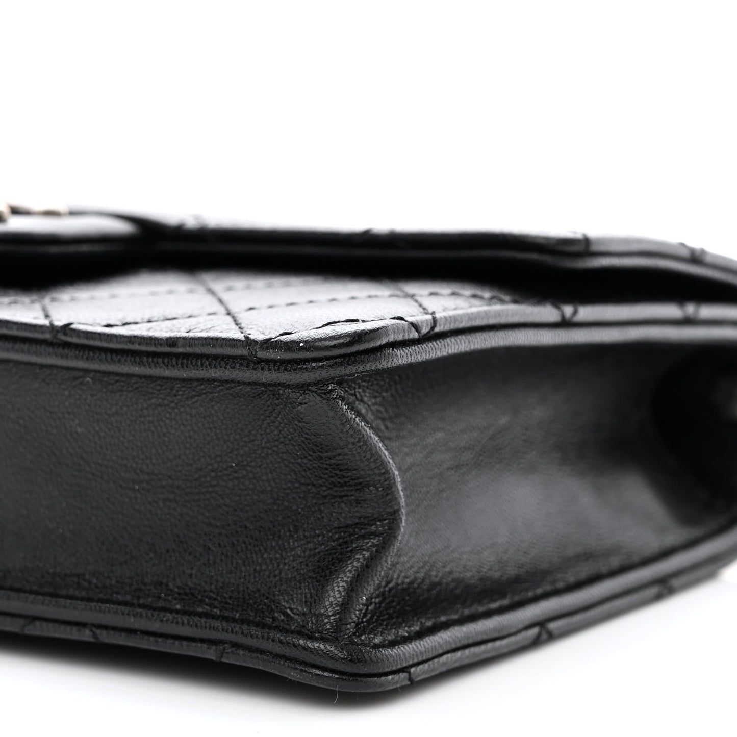 Goatskin Quilted Logo Small Chic Flap Black