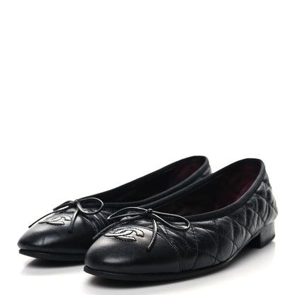 Chanel Aged Calfskin Quilted Cap Toe Ballerina Flats 35.5 Black 3 of 9