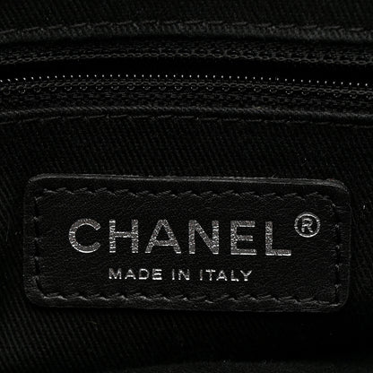 Chanel Calfskin Diamond Stitch Large Messenger Black 6 of 14